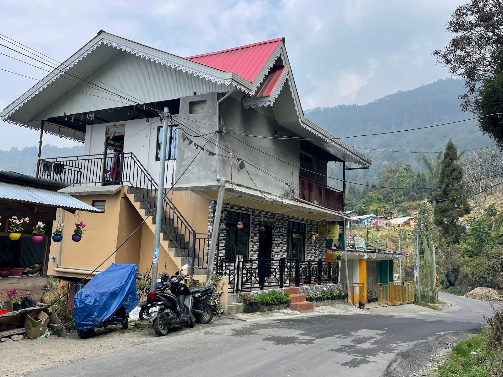 Darjeeling homestay with Kanchenjunga views