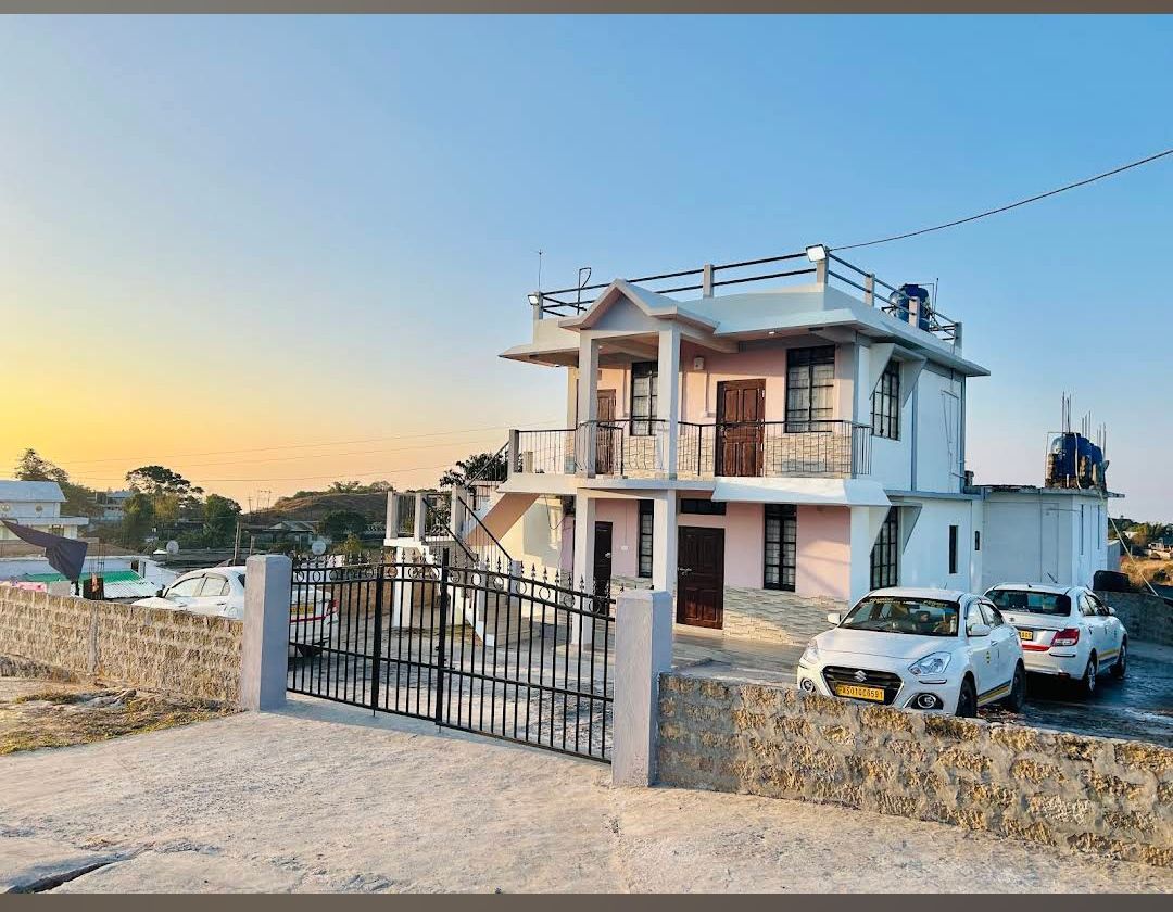 Cliffside Valley View Homestay in Cherrapunji 1