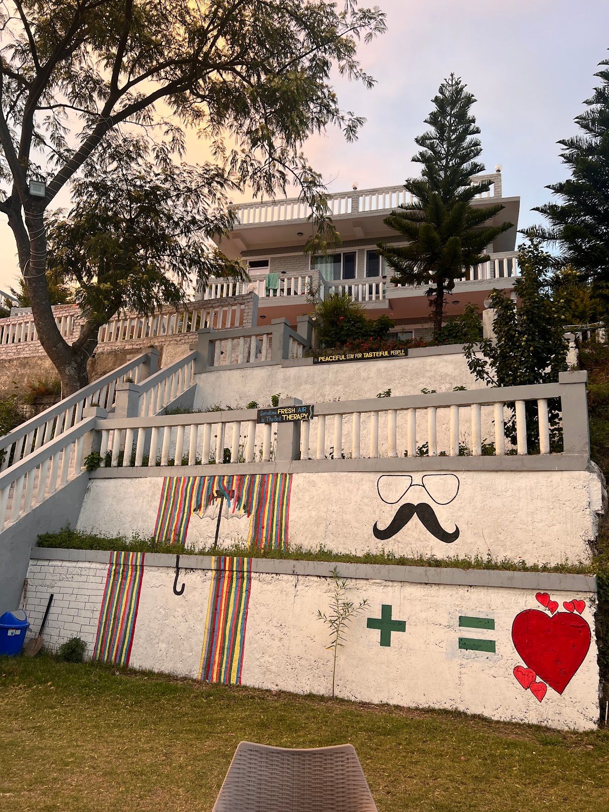 Mountain Resort w/ Valley Views & Home Meals, HP