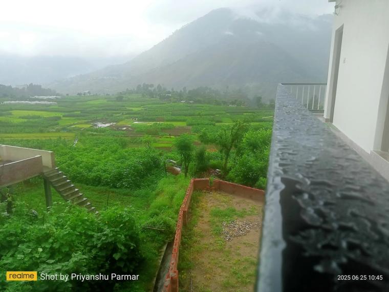 Homestay w/ Home Meals & Clean Rooms, Uttarakhand