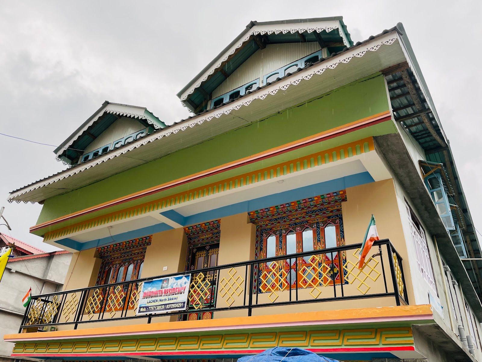 Snow Mountain View Hotel w/ Great Food, Sikkim in Lachen, Sikkim 1