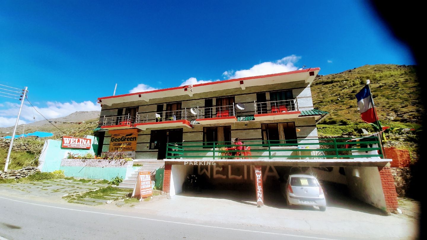 Hillview Homestay w/ Home Meals & Balcony, HP