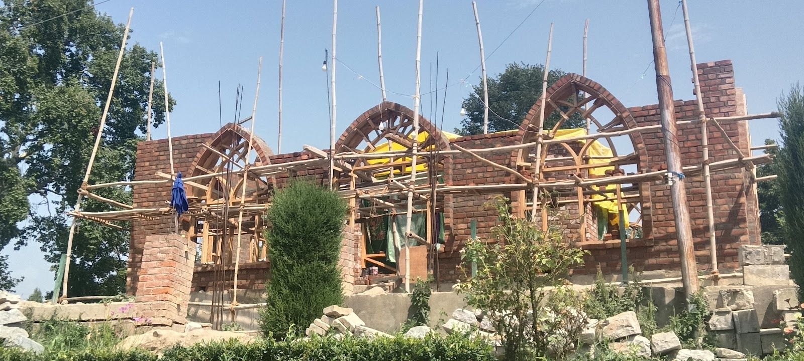 Mountain View Homestay w/ Home Meals, Kashmir in India 1