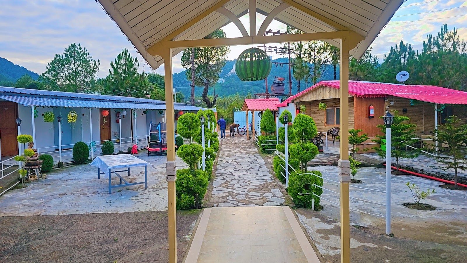 Hilltop Cottages w/ 360 Views & Trails, HP - Chail, HP photo 5