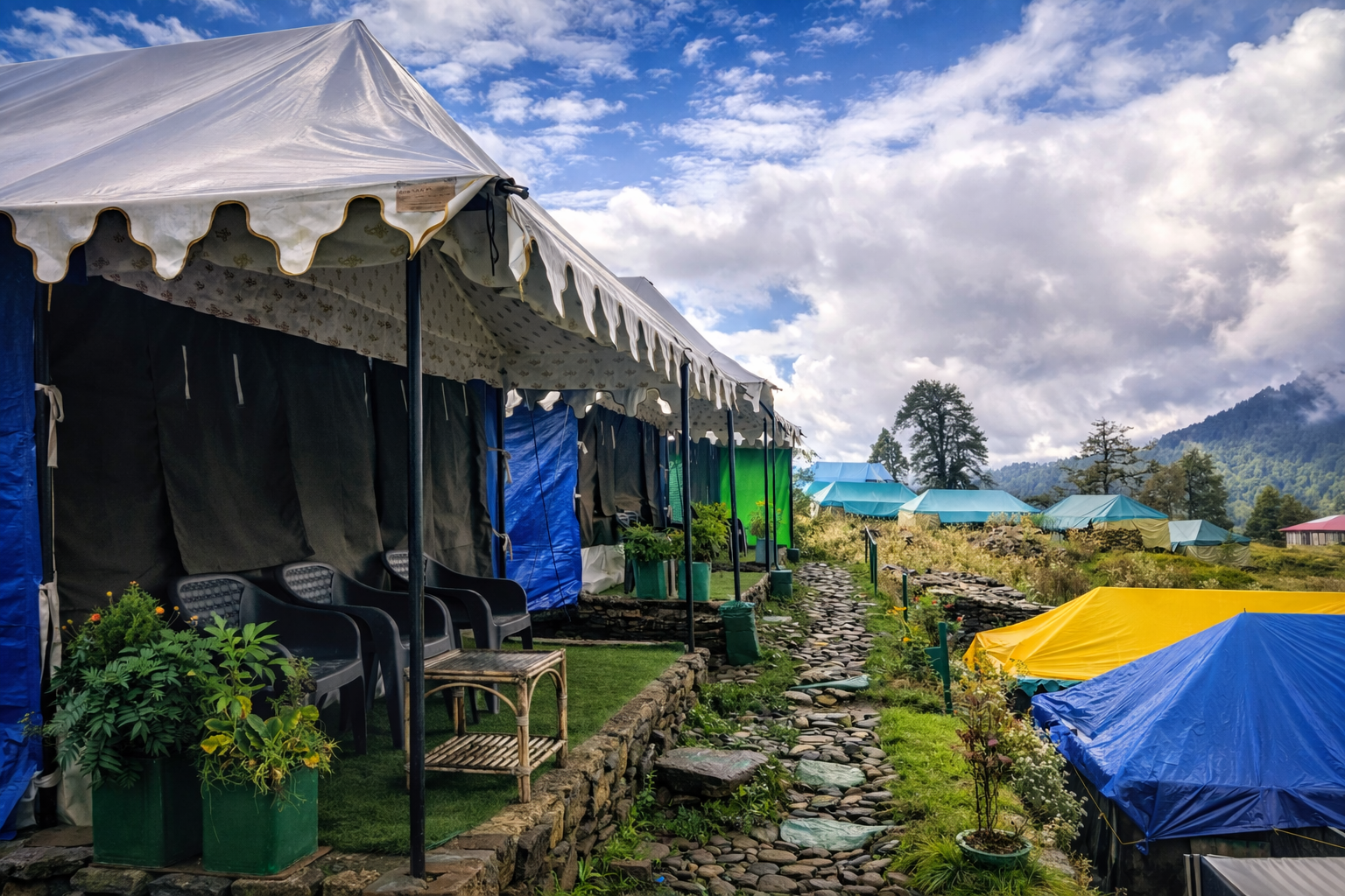 Mountain Cottages w/ Chandrashila View in Chopta, Uttarakhand 1