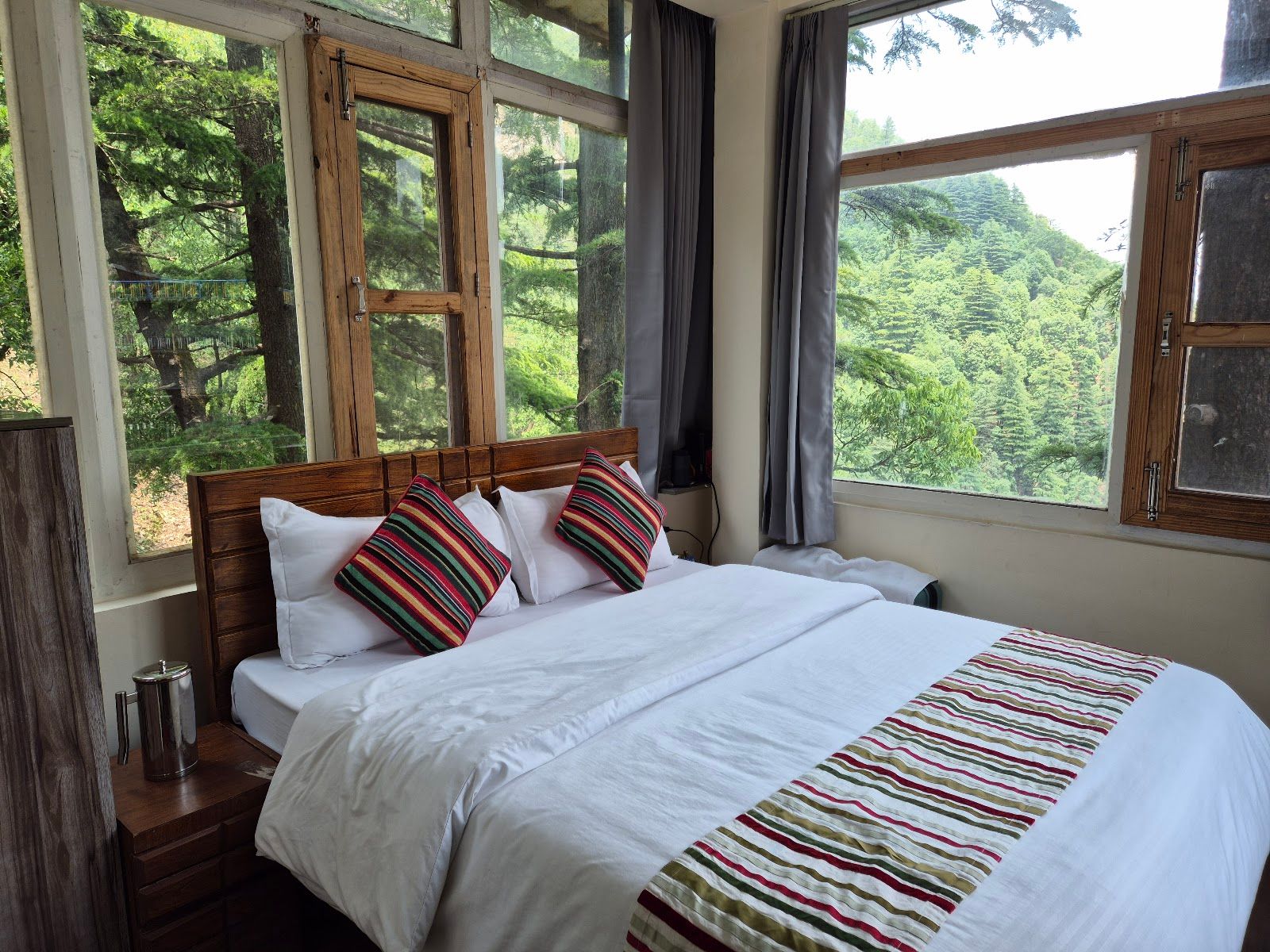 Mountain View Boutique Stay w/ Cafe, Uttarakhand in Uttarakhand 2