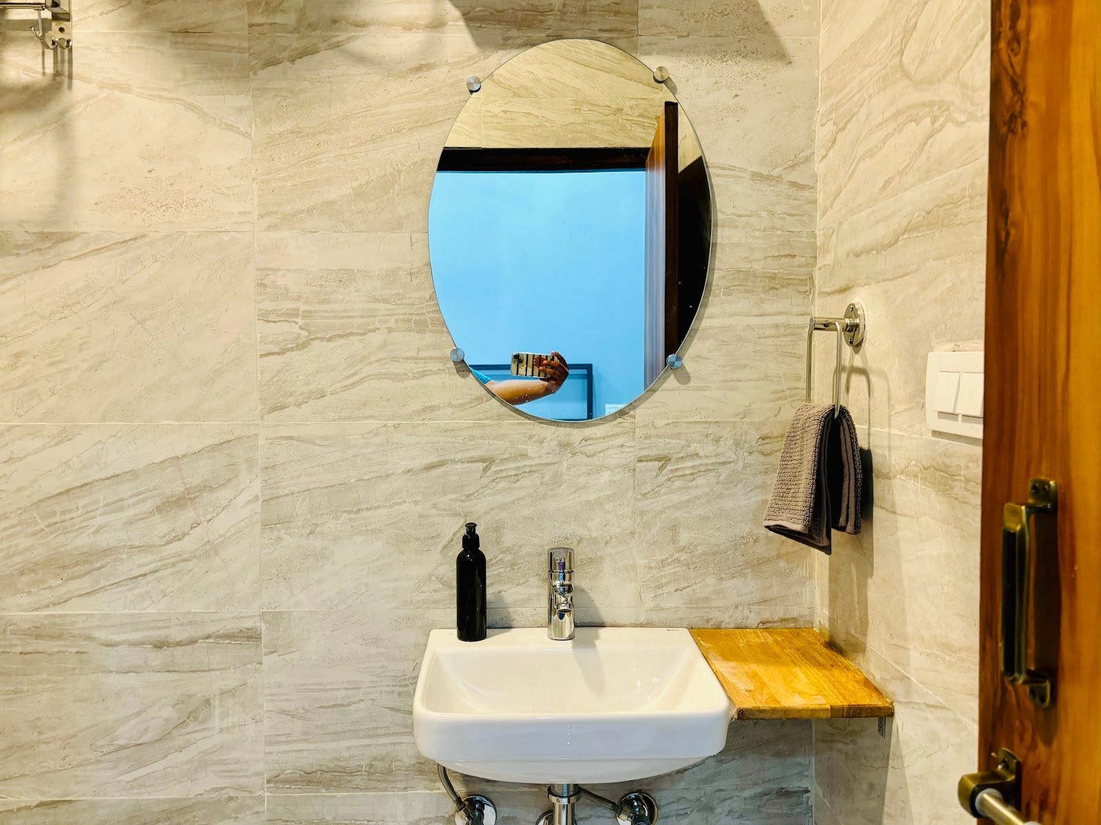 Himalayan View Villa w/ Balcony - Uttarakhand - Pokhari, Uttarakhand photo 4