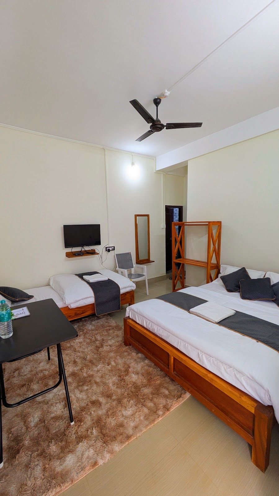 Mountain View Home w/Balcony & Bonfire AP in Dirang, Arunachal Pradesh 8