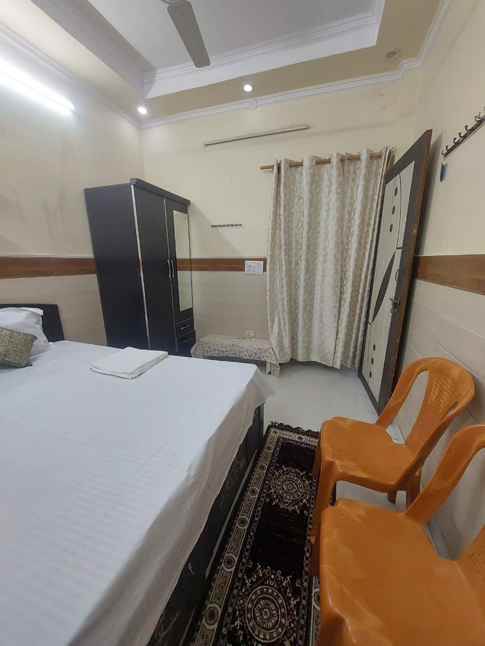 Clean Homestay w/ Positive Environment - Dehradun, Uttarakhand photo 5