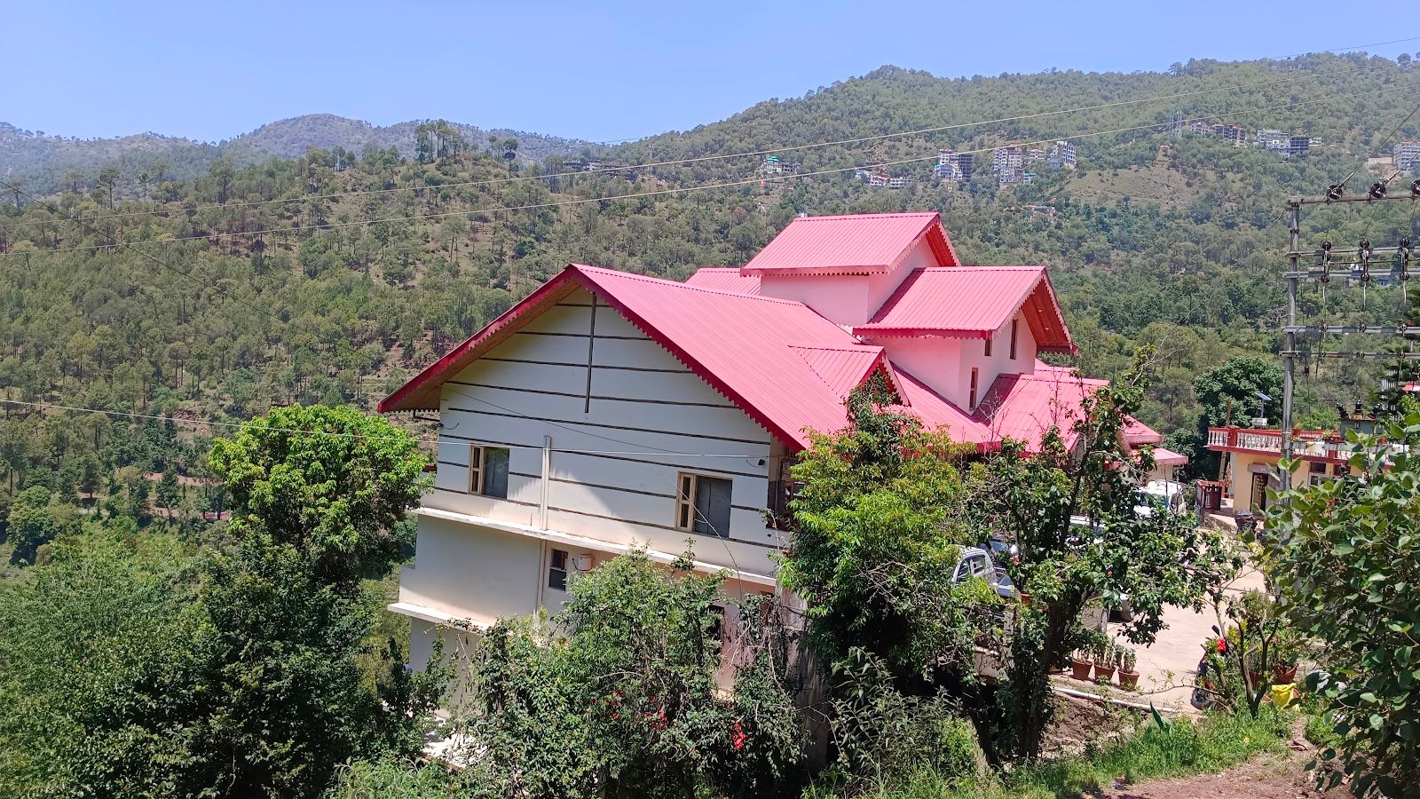 Hill View Homestay w/ Balconies & Staff, HP in Himachal Pradesh 1