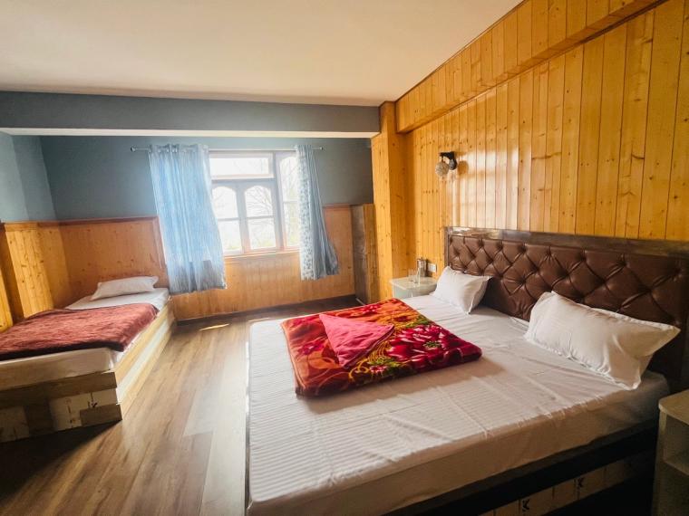 A warm house in Lachen, Sikkim. Mountain views.