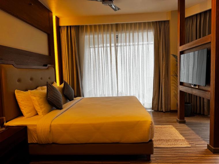 Pure Vegetarian Homestay w/ Spacious Rooms, HP