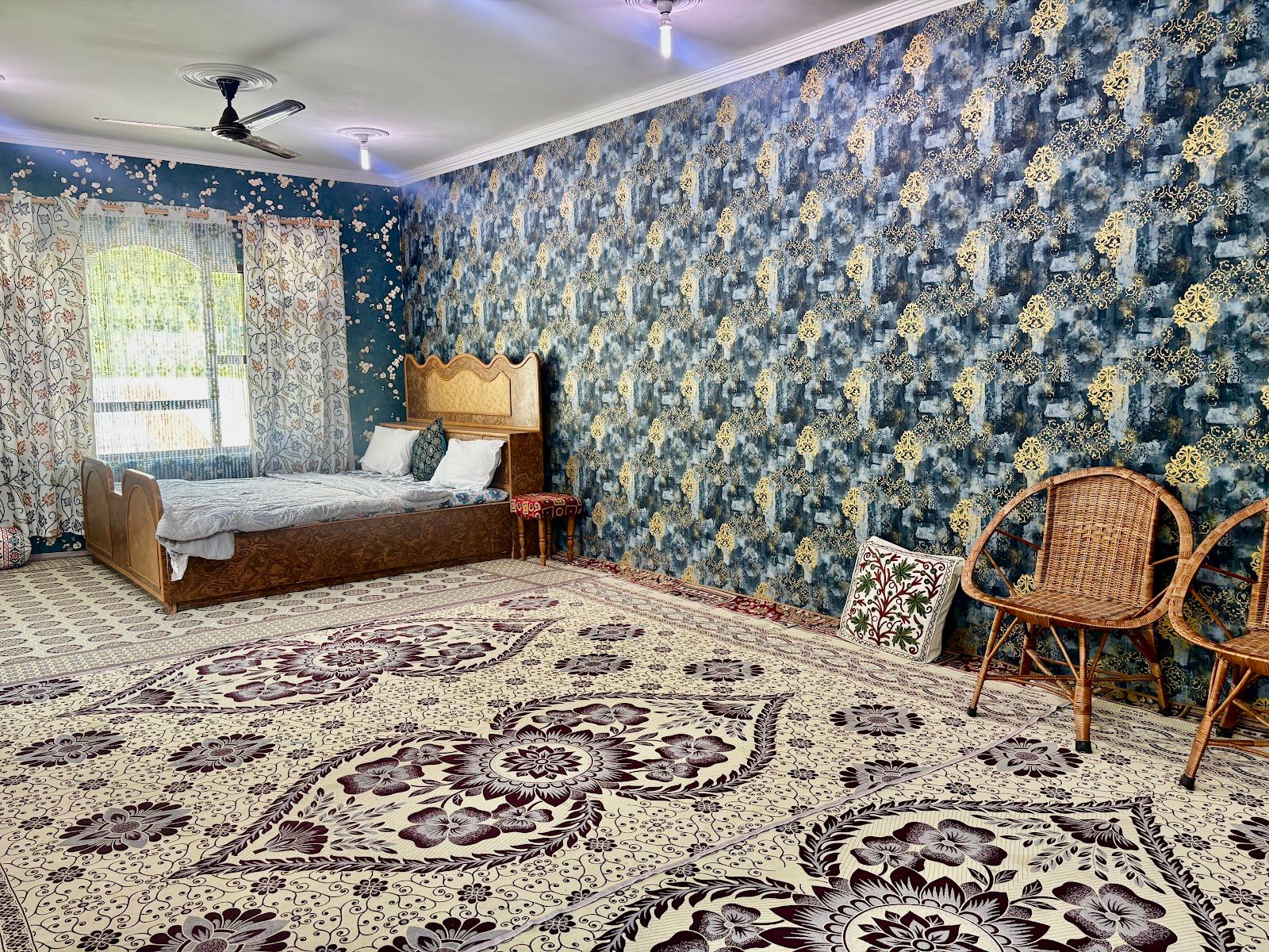 Clean Homestay w/ Home Meals & Treks, J&K in Srinagar, J&K 2