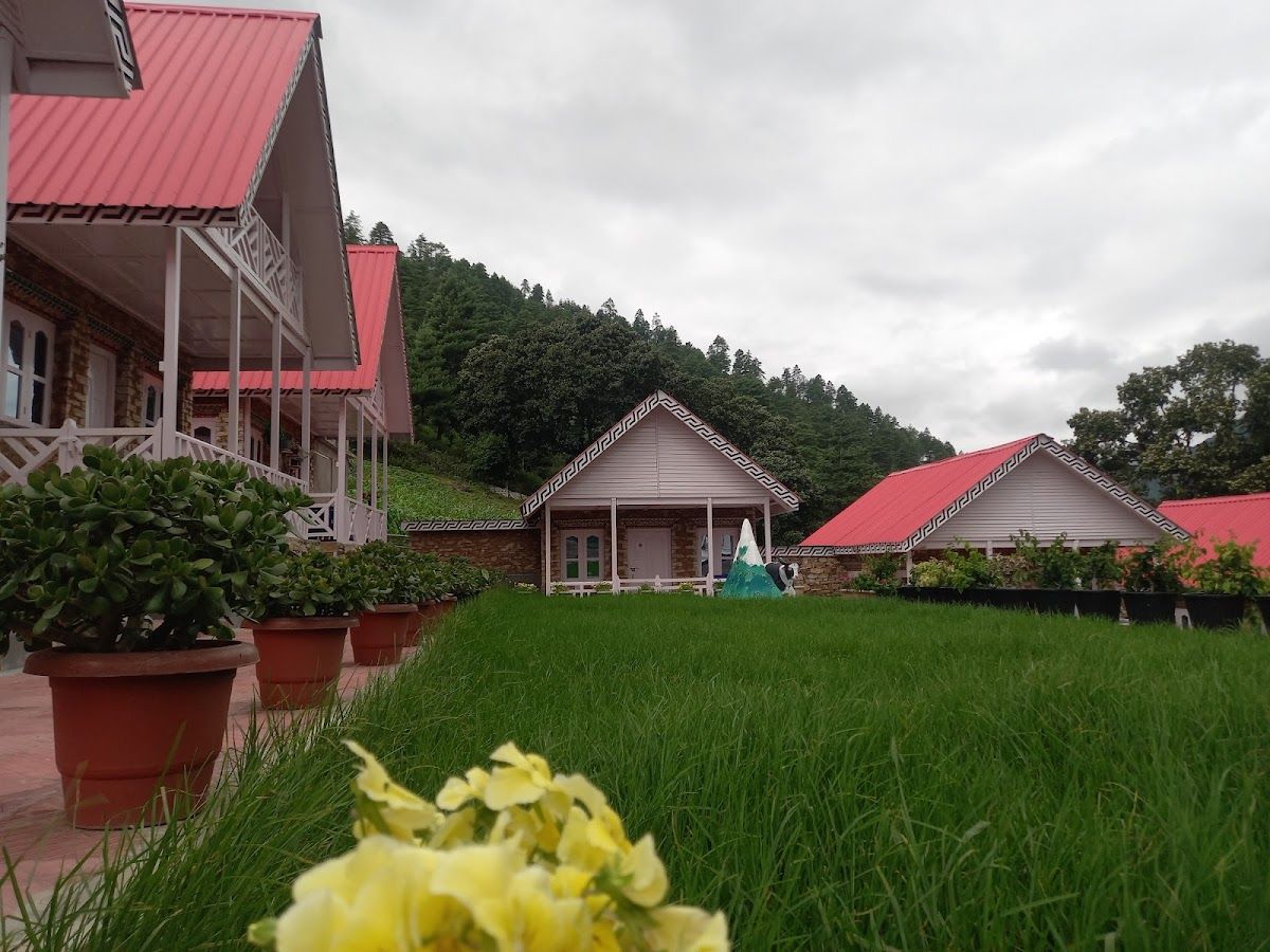 Mountain View Cottage w/ Friendly Staff in Dirang