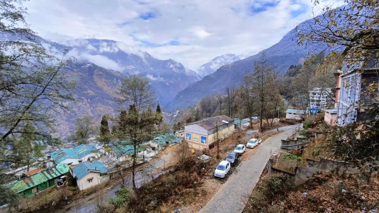 Spacious Rooms & Balcony Views Homestay, Arunachal