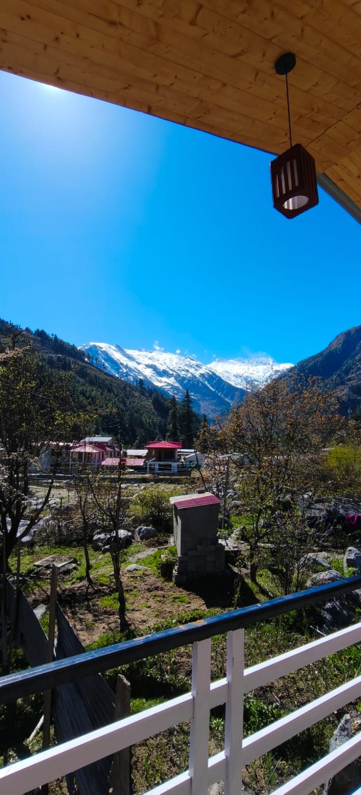 Quiet homestay with snow peaks, Uttarakhand