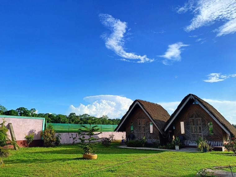 Delicious Food Resort, Assam