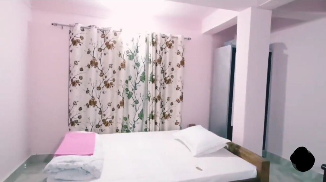 GK Guest House@ Non Ac Room - Guest houses for Rent in Varanasi, Uttar Pradesh, India - Airbnb in Zunheboto 1