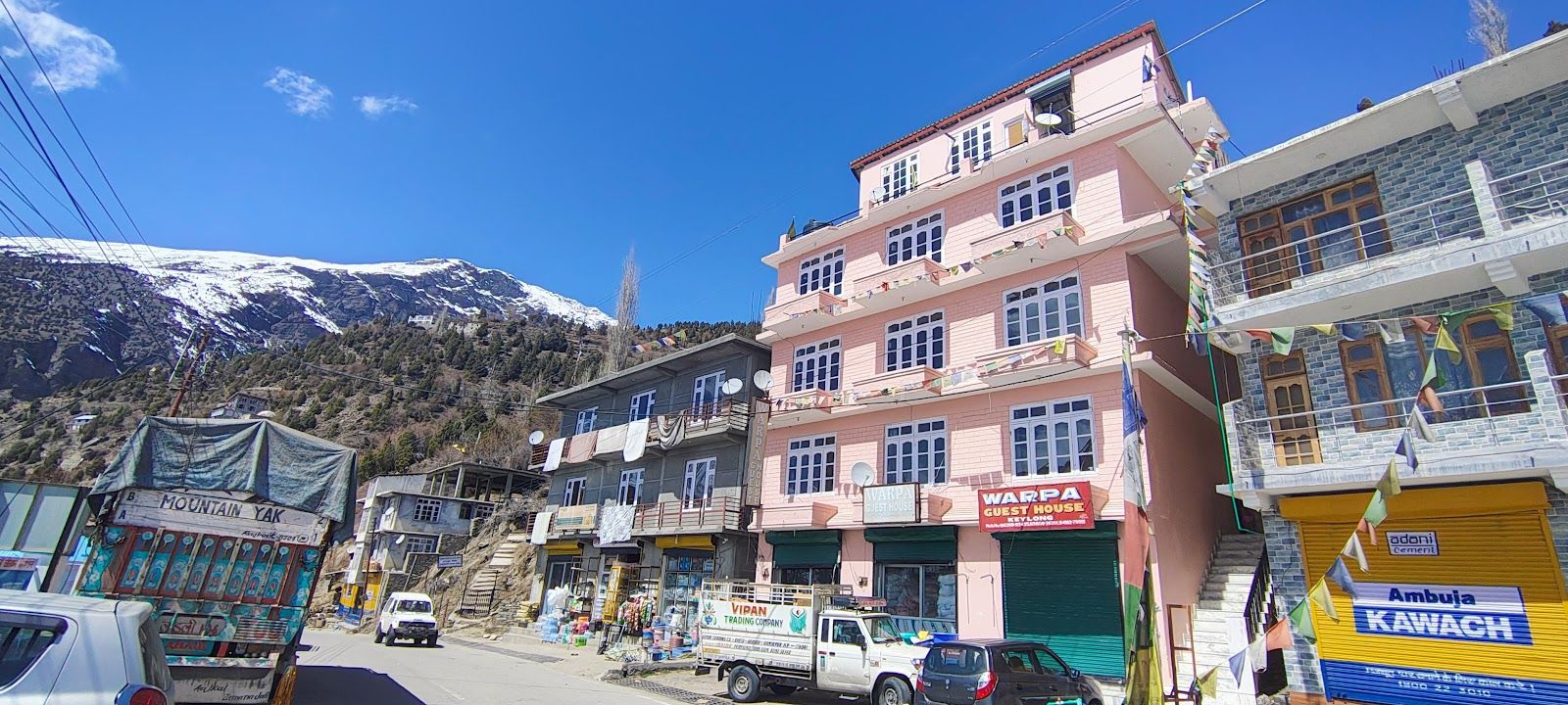 Keylong Guest House: Lahaul mountain views