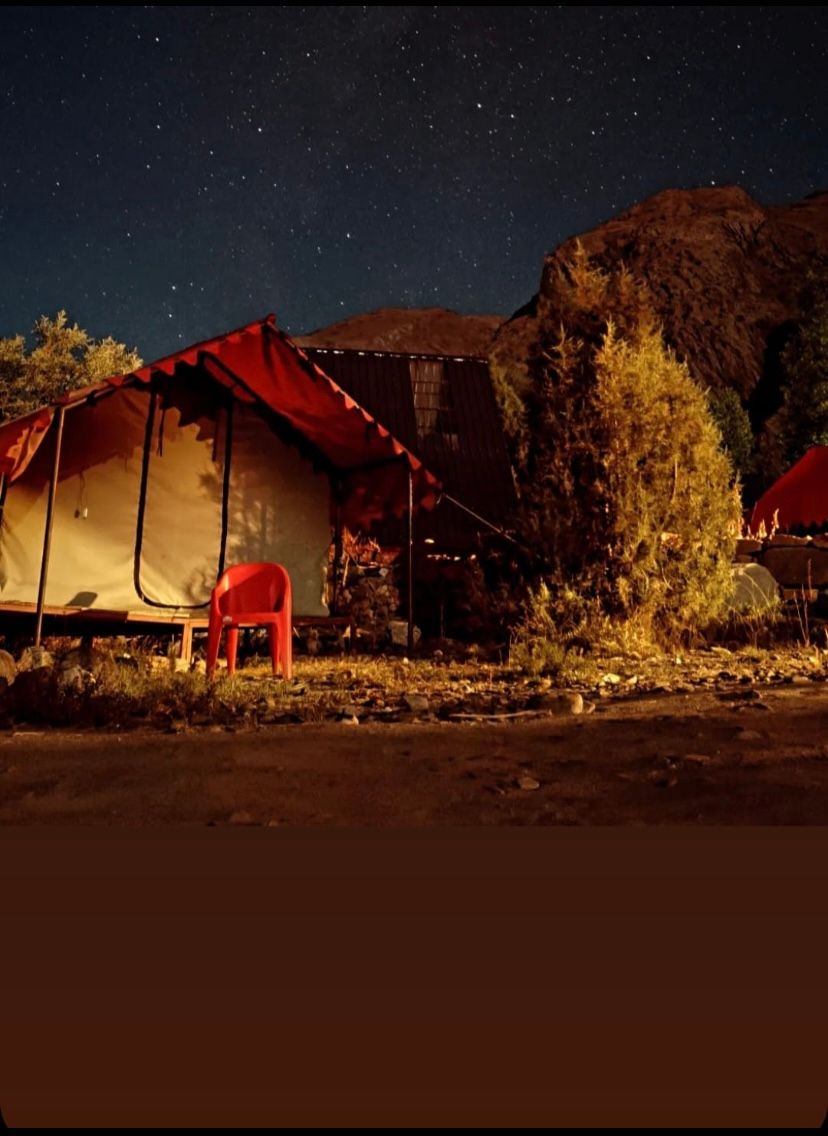 Riverside Hut & Camps w/ Bonfire, HP in Jispa, HP 2