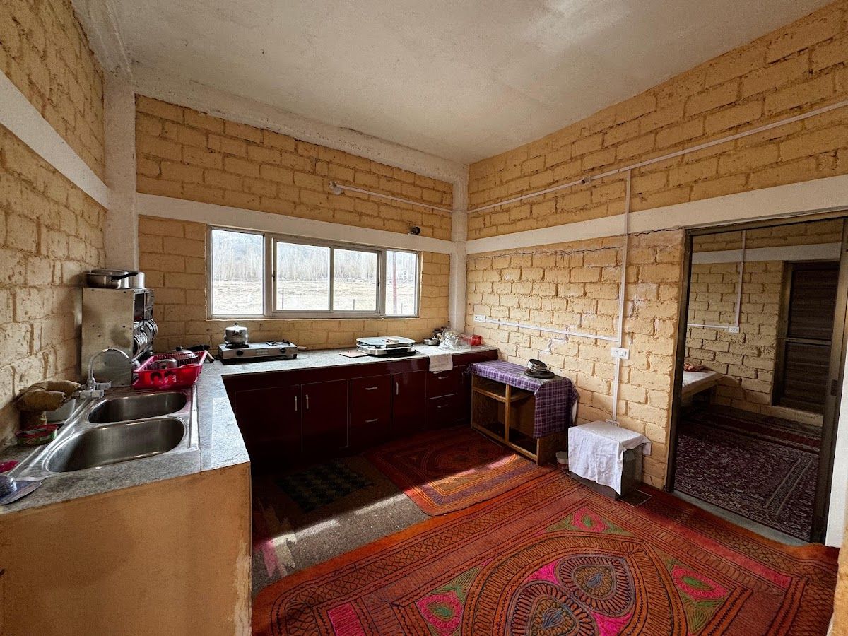 Airbnb: Holiday Rentals, Cabins, Beach Houses, Unique Homes & Experiences in Leh 8