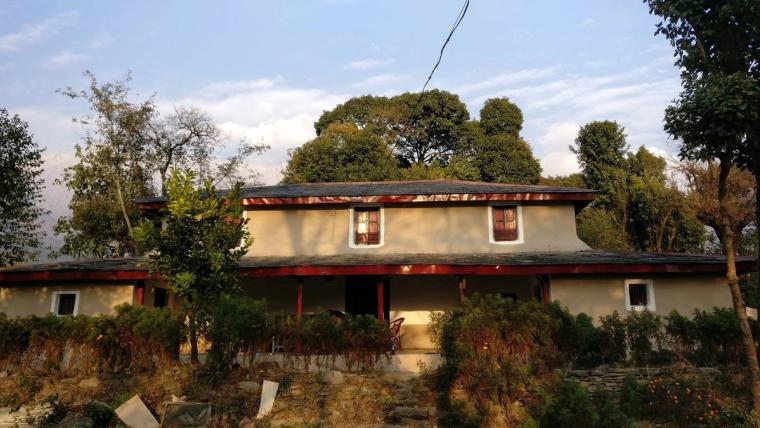 Quiet house by a river, Dharamshala