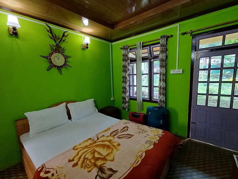 Tabakoshi Homestay near Darjeeling Tea Gardens