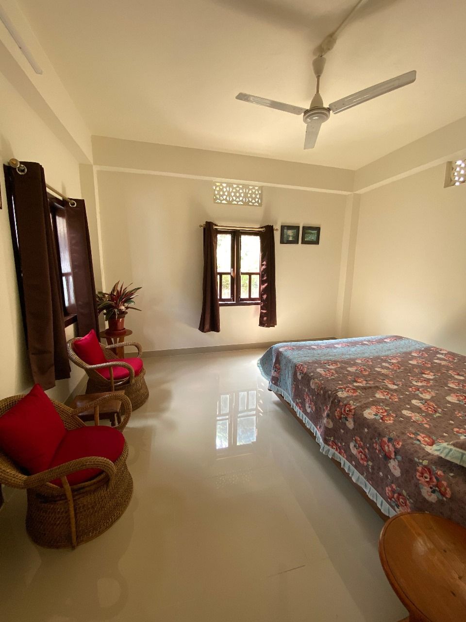 Hill Views & Meals, Assam in Assam 2