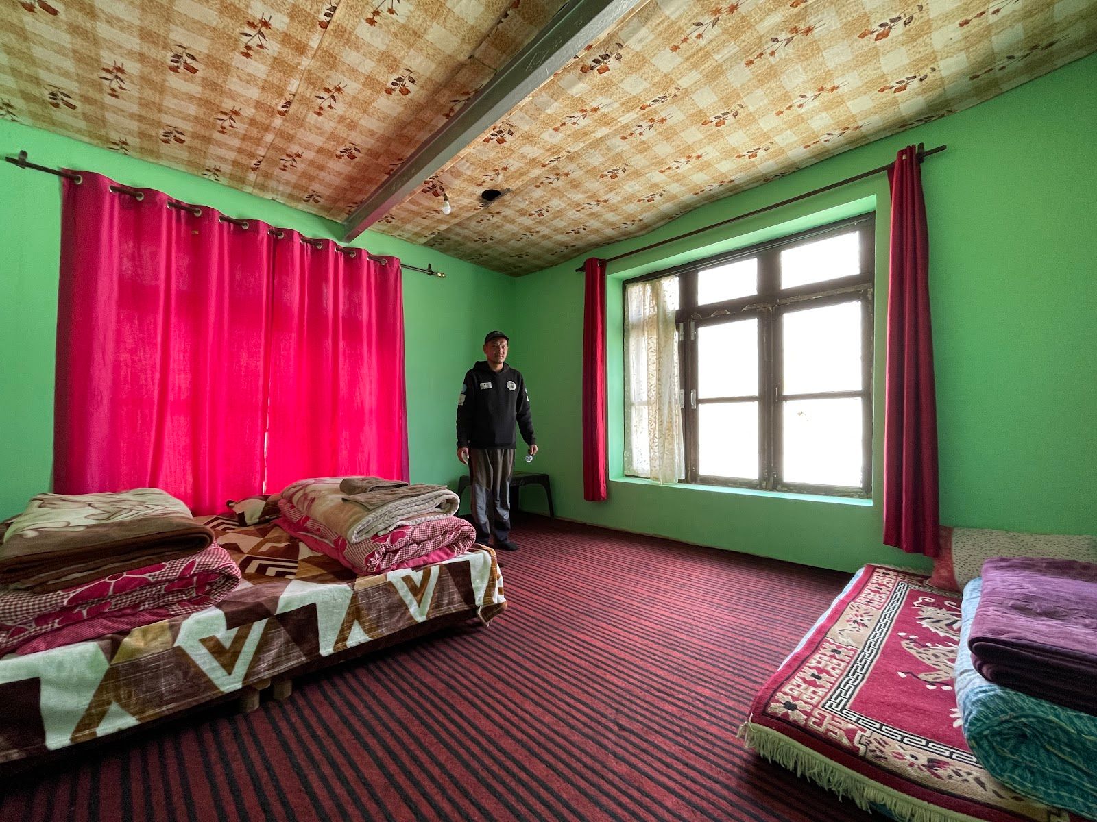 Homestay w/ Mountain Views & Meals, HP