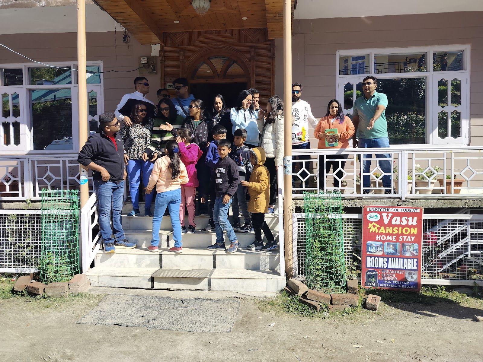 Homestay w/ Home Meals & Mountain Views, HP in Sarahan, HP 5