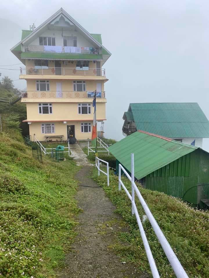 Budget Homestay: Sunrise & Waterfall Views - Sikkim photo 5