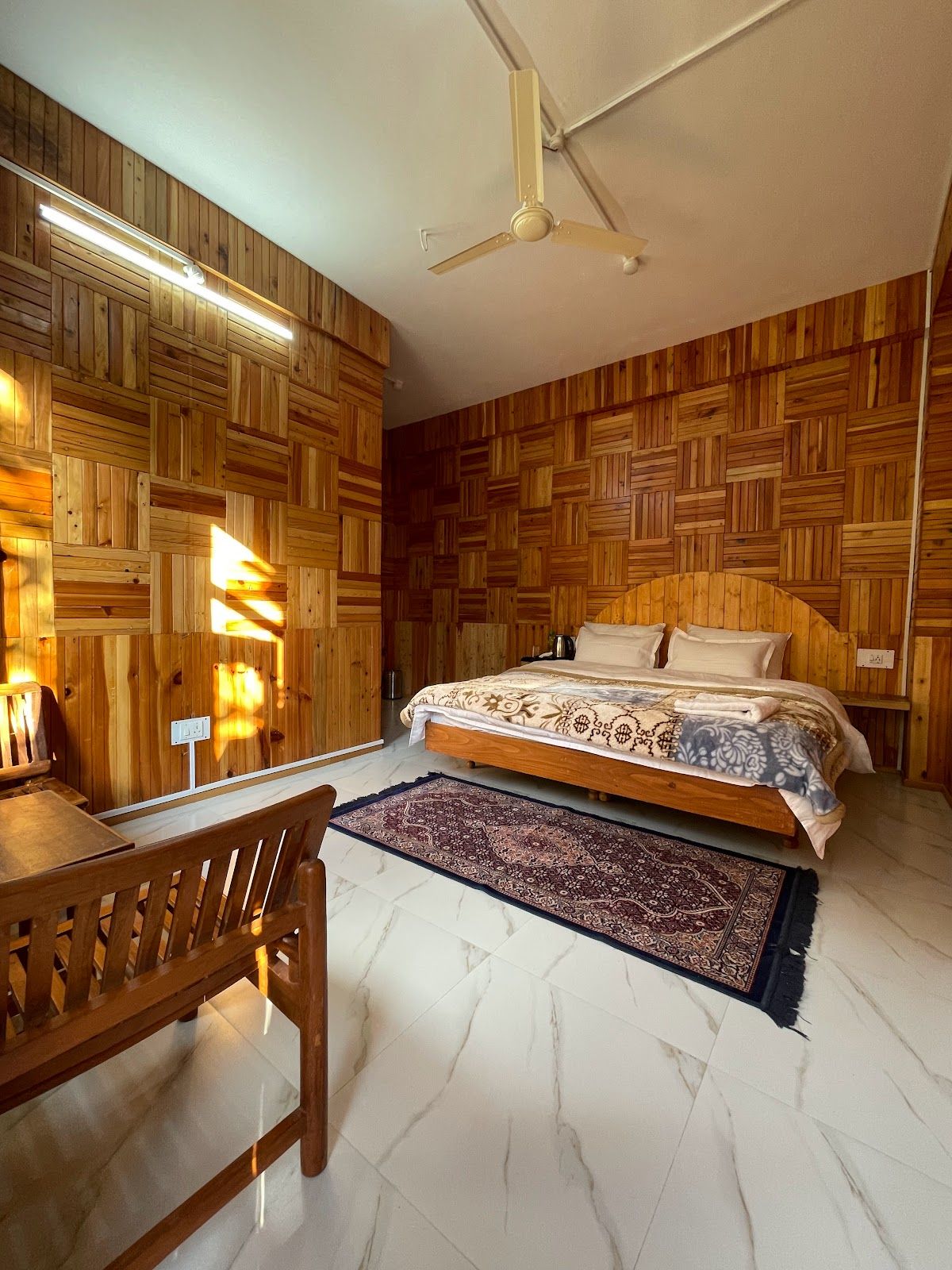 Riverside Homestay w/ Home Meals & Treks, HP in Banjar, HP 2