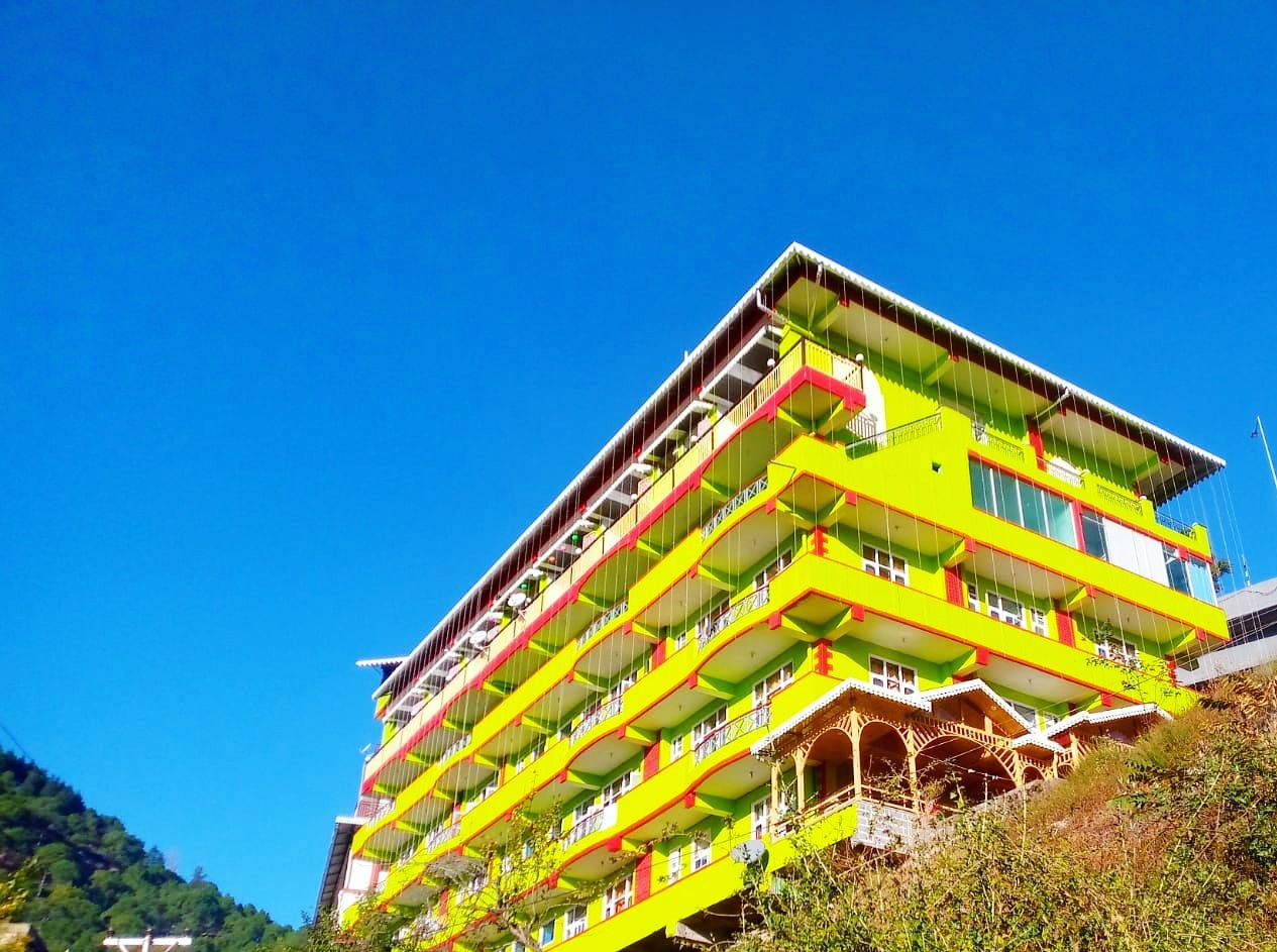 Hilltop Homestay w/ Fresh Meals & Valley Views, HP in Himachal Pradesh, Solan 1