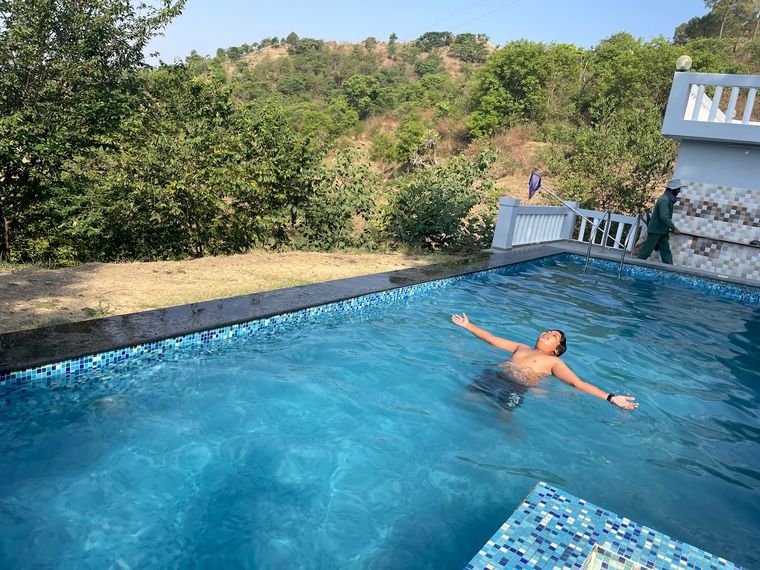Guest house in Shoghi with valley views
