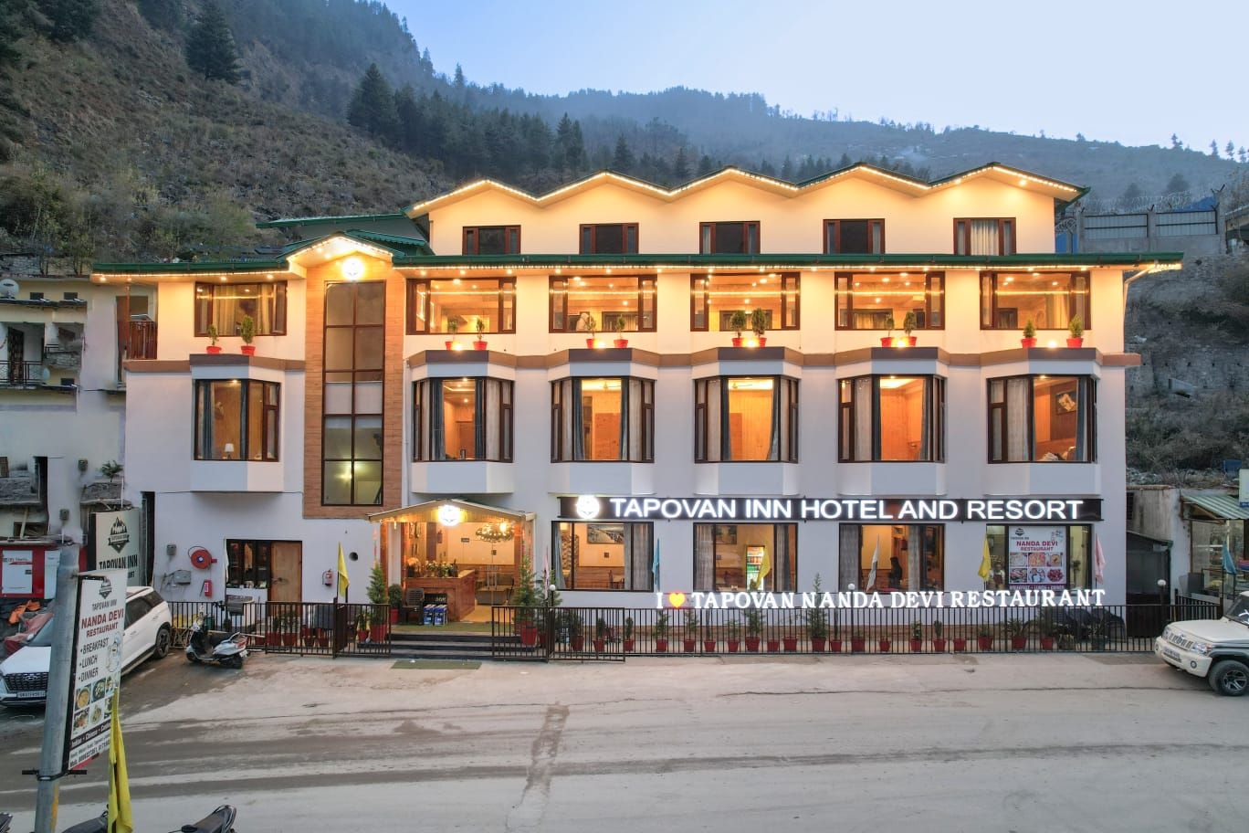 Spacious Cottage w/ Mountain Views - Uttarakhand in Joshimath, Uttarakhand 1