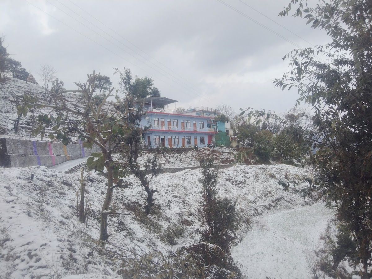 Himalaya View Homestay, Home Meals & Bonfire, UK in कौसानी 8