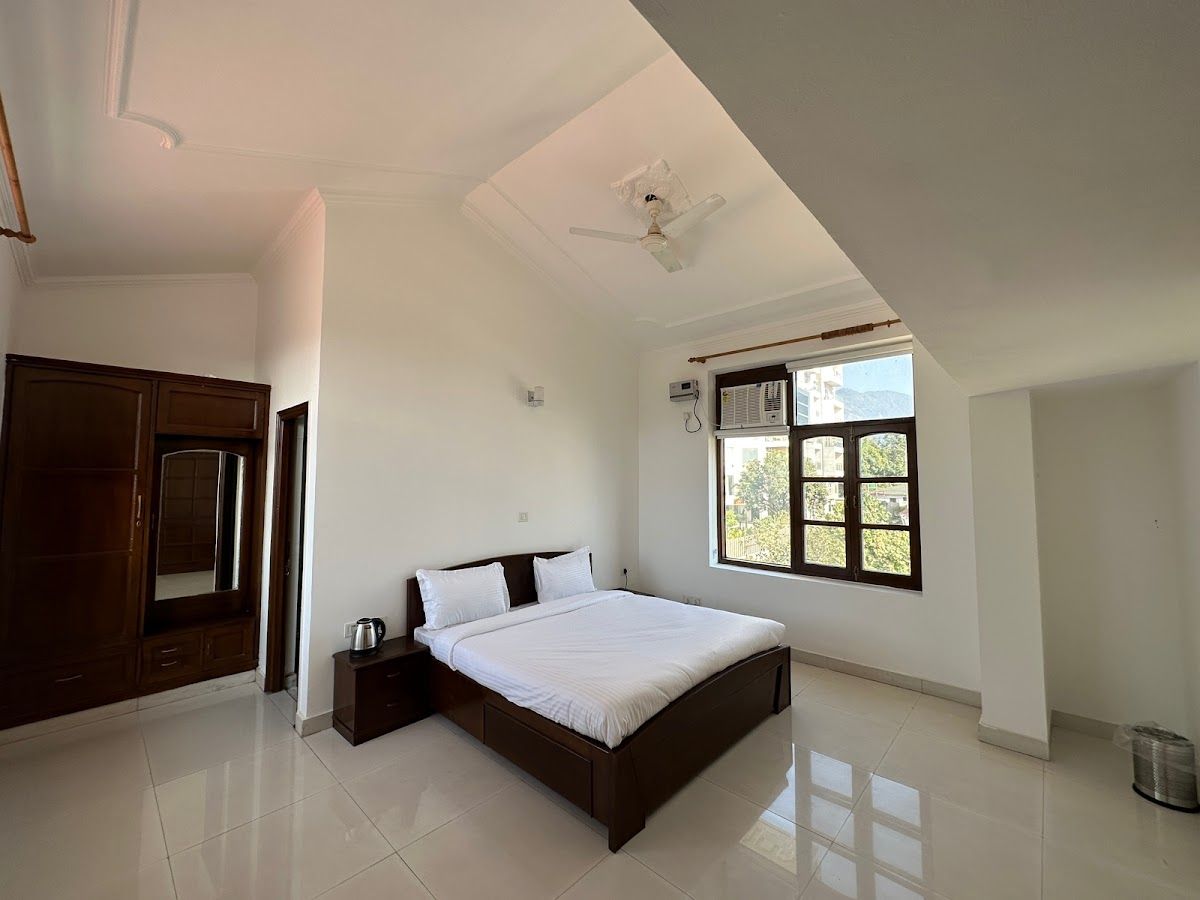 4BR Villa by Ganga Ghats, Uttarakhand in Rishikesh 2