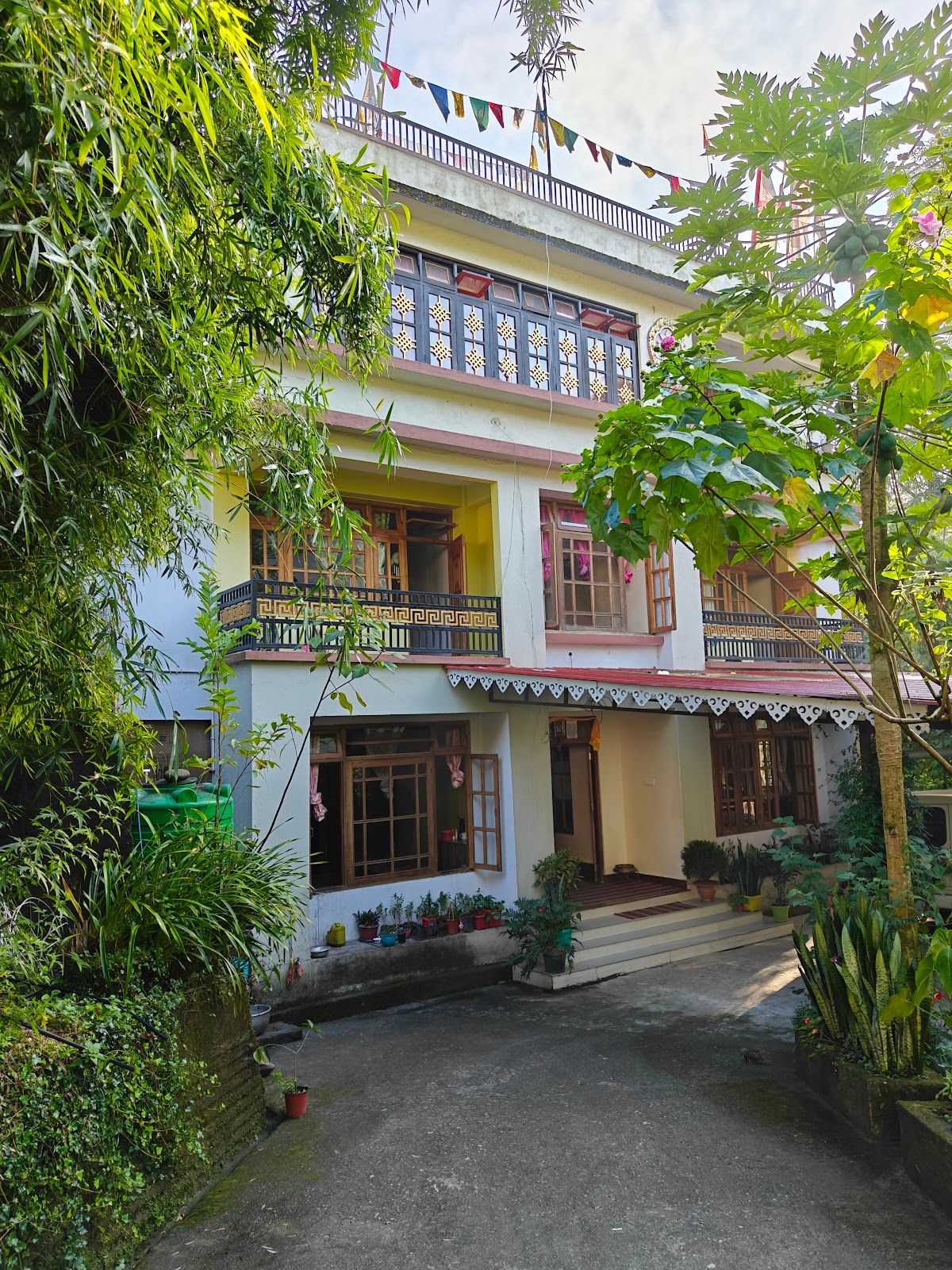 Homestay in Dzongu, Sikkim with mountain views
