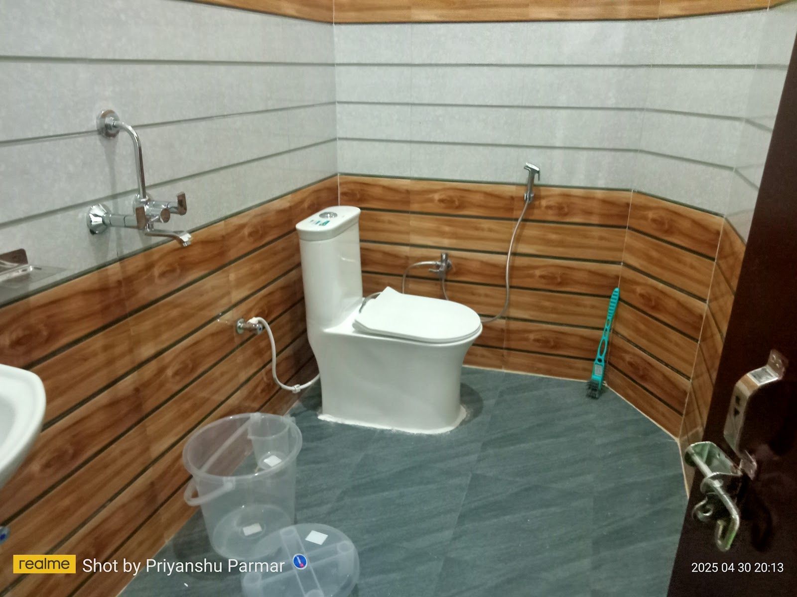 Homestay w/ Home Meals & Clean Rooms, Uttarakhand - Barkot, Uttarakhand photo 4