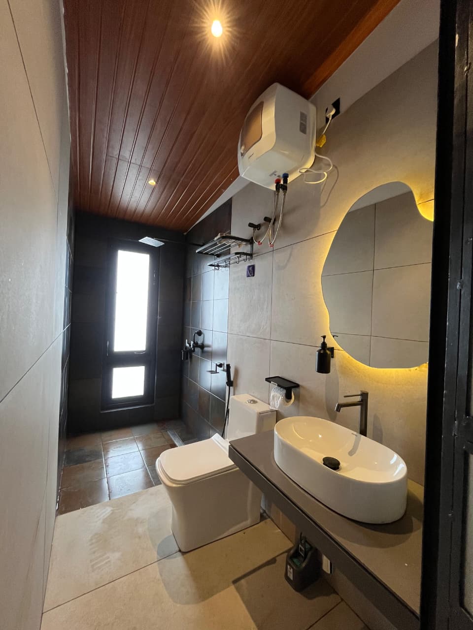 4-bedroom homestay with a pool, Cherrapunji
