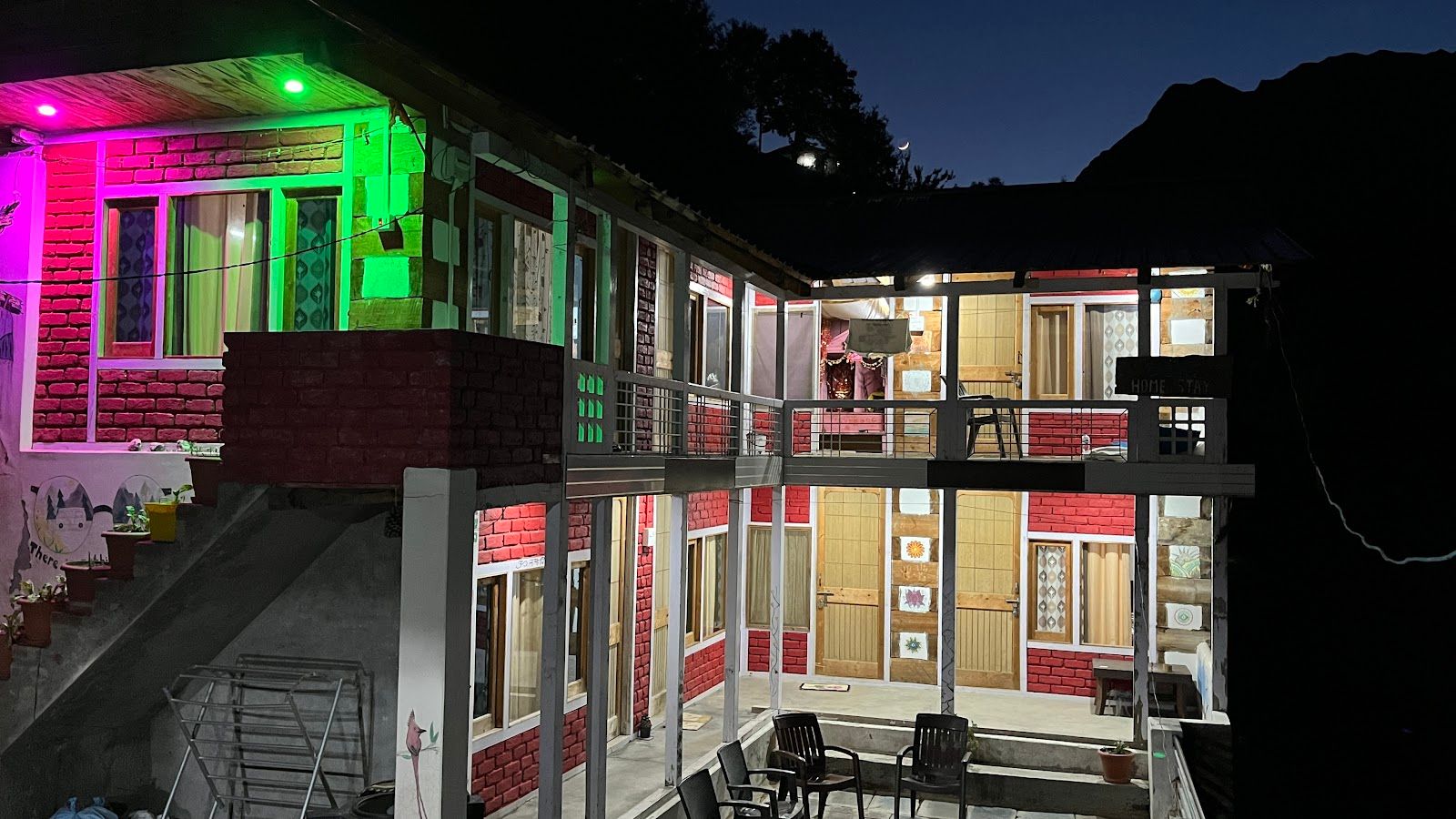 Village Homestay w/ Home Meals & Treks, HP in Hat, HP 2