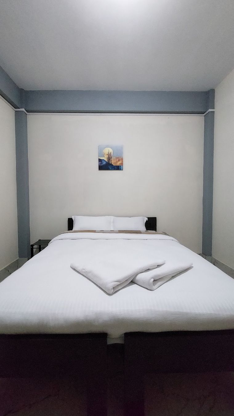 Clean Rooms & Helpful Host Homestay, Meghalaya