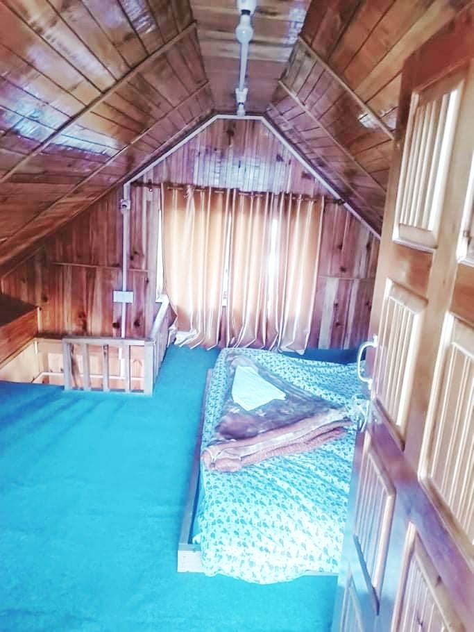 Great Views Treehouse & Cottages HP NE AP - Banjar, HP photo 4