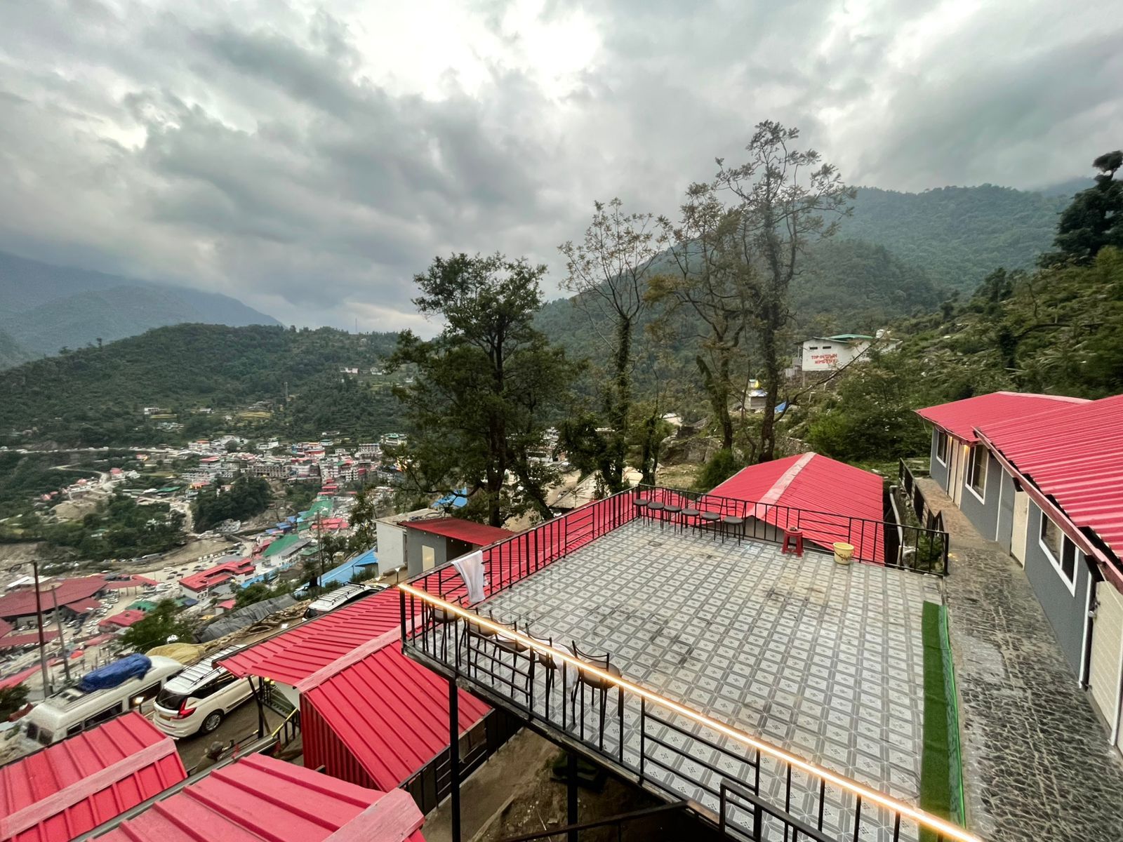 Mountain Homestay w/ Home Meals & Views