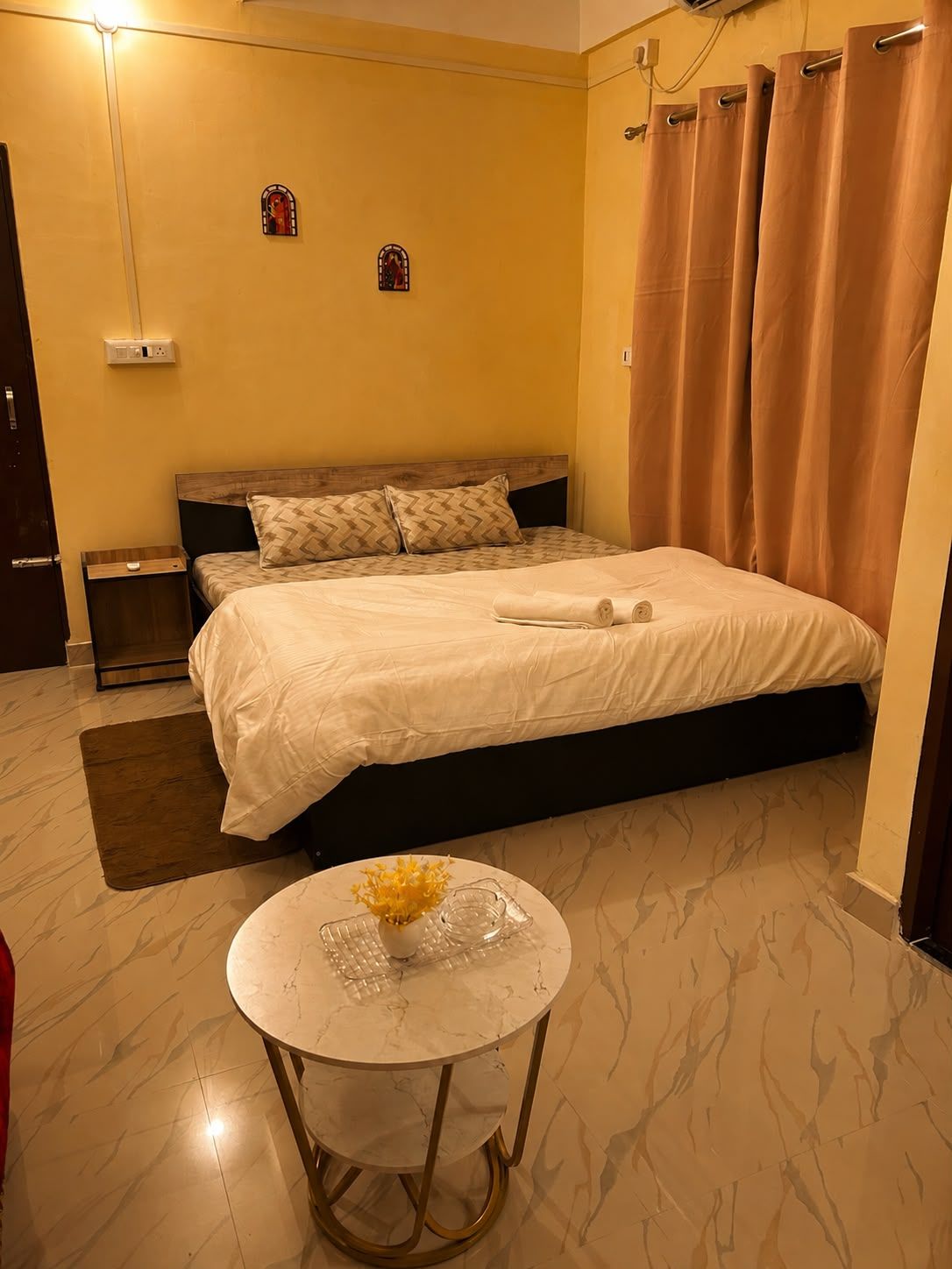 Aesthetic 2 Bedroom Homestay with AC, Assam