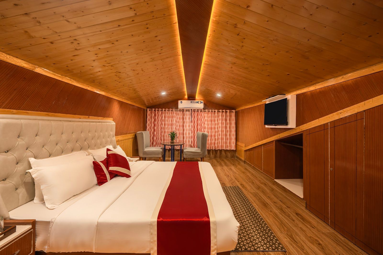 Mountain View Suites w/ Balcony Himachal Pradesh - Himachal Pradesh photo 5