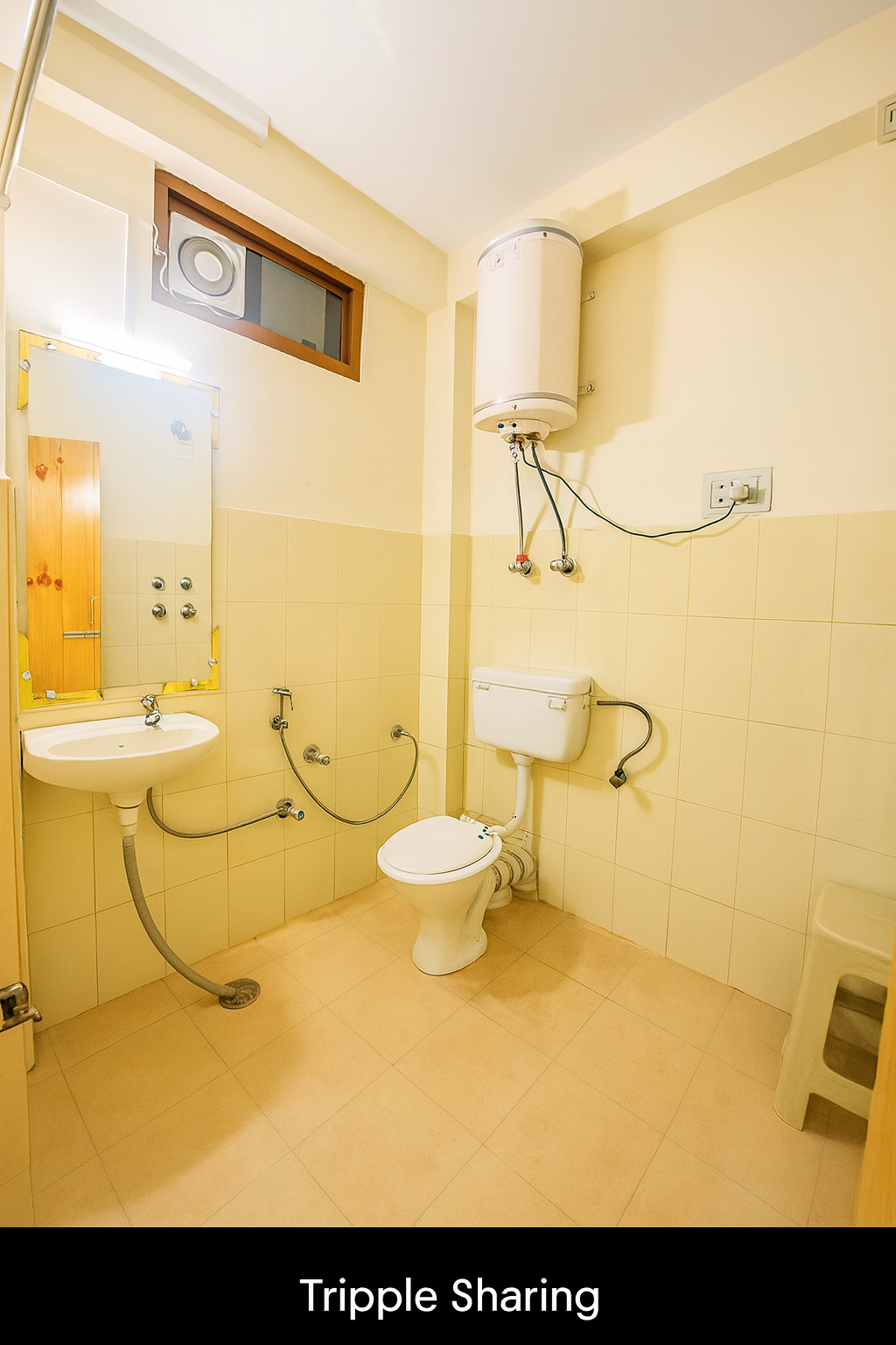 Sunlit Homestay w/ Mall Road Walk, HP - Manali, HP photo 4