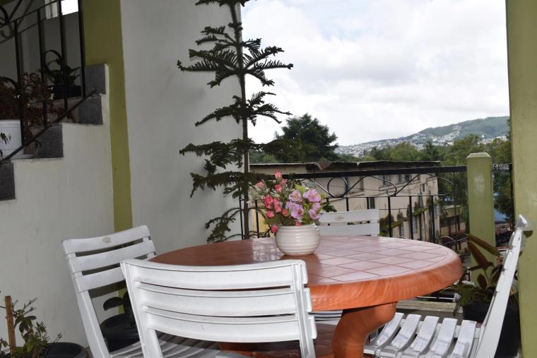 Clean Homestay w/ Family Rooms - Meghalaya