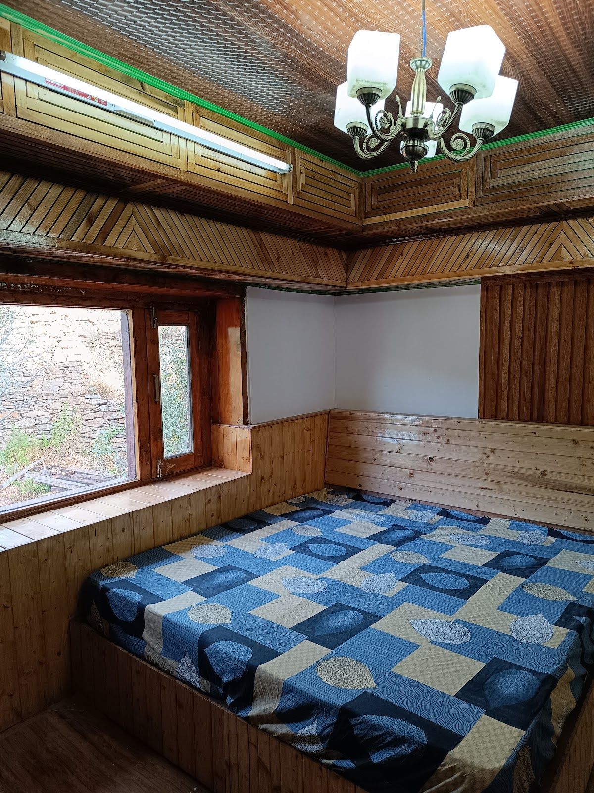 Homestay w/ Snow-capped Views & Home Meals, HP in Himachal Pradesh 2