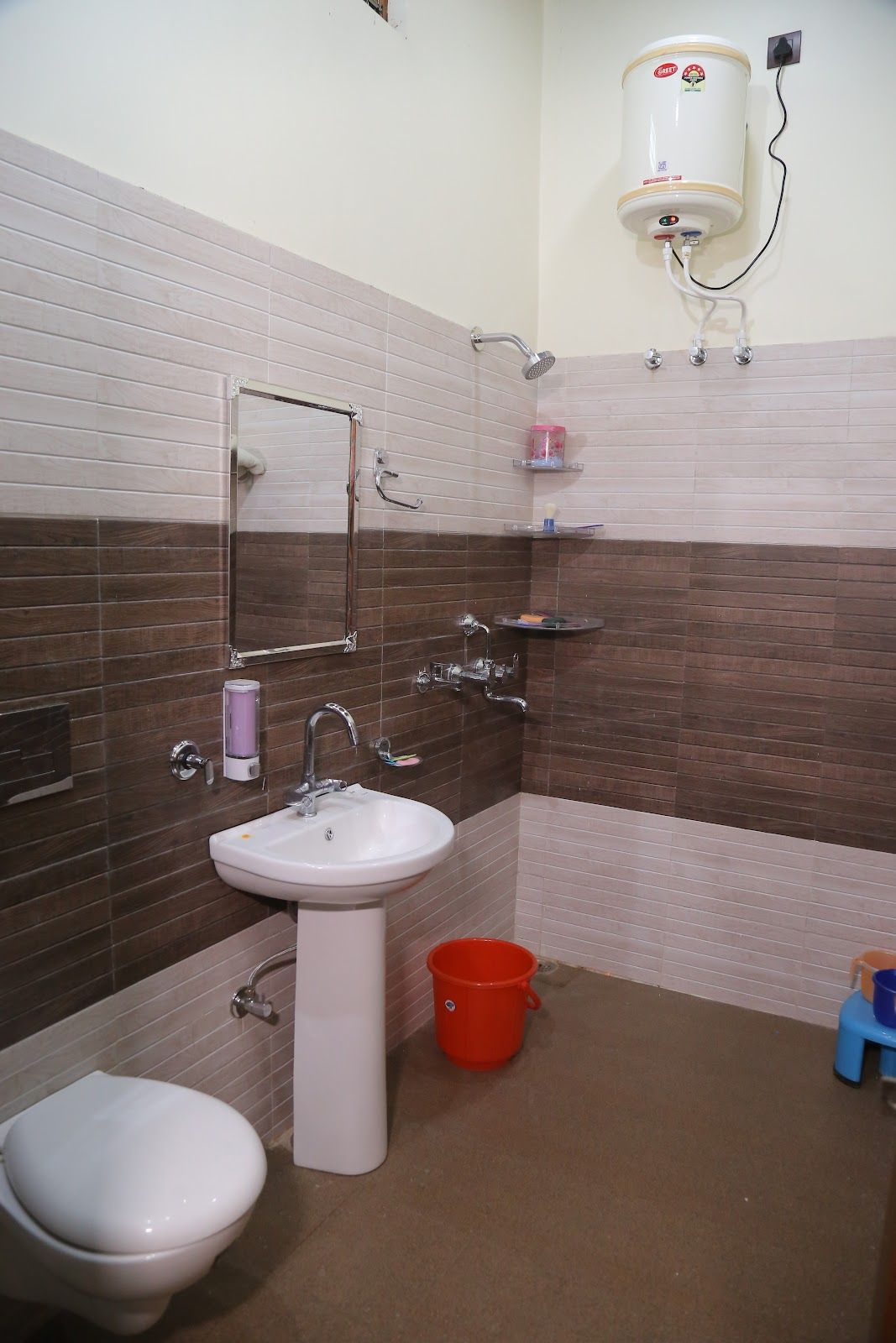 Clean Homestay w/ Home Meals & Lawn, Uttarakhand - Uttarakhand photo 5